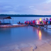 Auberge du mahury guyane mariage lampions fleuve bateau nuit couché soleil