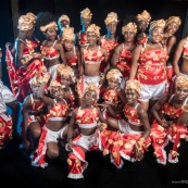 Carnaval de Maripasoula en Guyane. 2017. Costumes. Déguisements. En studio sur la place du bourg.