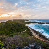 Guadeloupe. Pointe des chateaux au coucher du soleil. Paysage. Bord de mer.