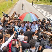 Crise sociale en Guyane. 4 avril 2017. Manifestation à Kourou, aux pieds du CSG (Centre Spatial Guyanais).