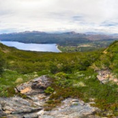 Parque Nacional Los Alerces ( parc national ) en Argentine (patagonie) montagnes et lac dans le parc national. 360° visite virtuelle panorama.