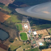 Vue de Valence d'Agen depuis un planeur. Vue aerienne.