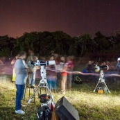 Lycee damas a Remire Montjoly Guyane. Nuit des etoiles. Telescope astronomie lunette. Observation.