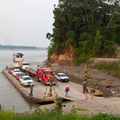 Yasuni : l'arrivée en bac